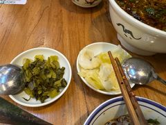 -云阿蛮云南生烫牛肉米线(奉贤路店)