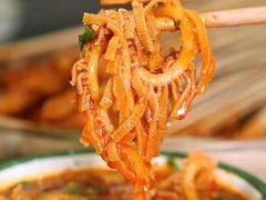 -巷子里头麻辣烫火锅串串(温江店)