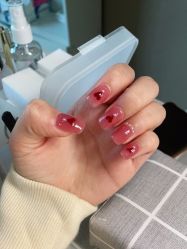 -UGIRL有个美甲