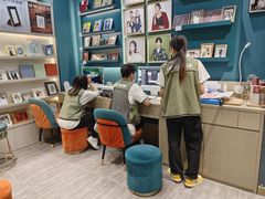 -海马体照相馆(西安高新万达广场店)