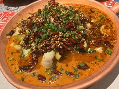 -云海肴·汽锅鸡·云南菜(天山百盛优客店)