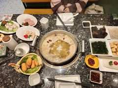 -一席地·本地鸡窝·杭帮鸡火锅(萧山银隆百货店)