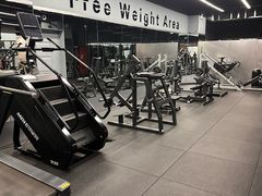 -VLines耀能运动24小时·月付制健身(京广桥店)