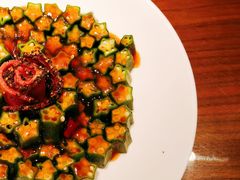 黑椒牛肉拼秋葵-将相和·海鲜蒸饺大连菜