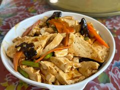 -何适山庄 ·可团建(水长城P2停车场店)