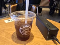 -星巴克(杭州嘉里中心4F店)