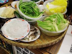 -文立新·秤盘麻辣烫(天通苑店)