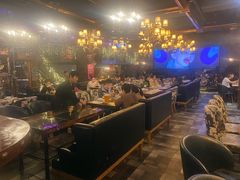 -爱啤精酿·民谣酒馆(滨江店)