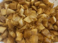 -老周家酱卤猪蹄私房菜(克拉玛依西街店)