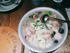 -蜜桃餐厅·伴山(湖滨商业街店)