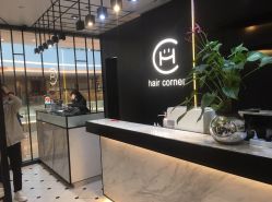 -HAIR CORNER