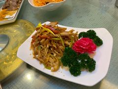 -尚帝美食城(八號院·牡丹公园店)