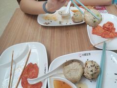 -小杨生煎(金山百联购物中心3楼店)