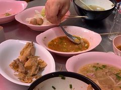 -榮泰米粉湯(Left Shop)