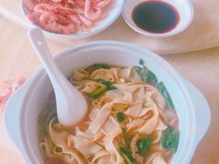 -爱的果实月嫂育婴师(世纪东方店)