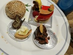 -咖啡苑自助餐厅·中国大饭店