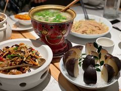 -关东小磨东北菜(漕河泾印象城店)