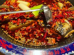 -何师傅美蛙鱼头(汉街店)
