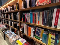 -茑屋书店(天目里店)