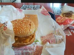 双层香脆鸡排汉堡-汉堡王(金鹰天地广场店)