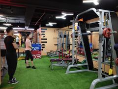 -GYMPLUS智能健身(中山北路店)