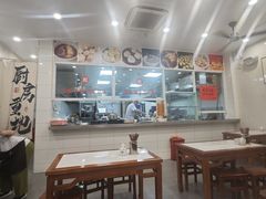 -老西白点心店