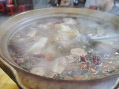 -威邵鸡煲(西华路总店)