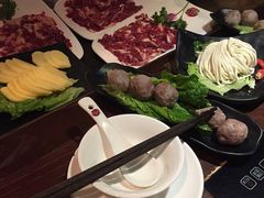 -牛焱·贵州黄牛肉火锅(城西银泰店)