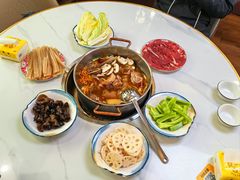 -乳仔牛牦牛汤锅 烤羊排(松潘古城店)