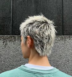-海文先生国潮烫染男士理发馆