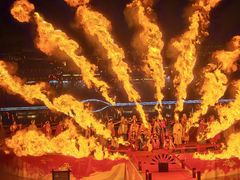 -雪山彩虹谷景区