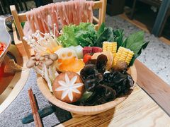 蔬菜拼盘-湊湊火锅·茶憩(东城民盈国贸城店)