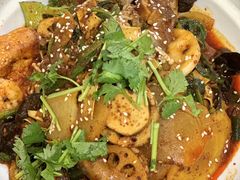 -伊带伊路新疆美食府(呼家楼店)