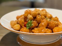 夏威夷果掌中宝-和苑酒家·一线江景(星寰店)