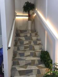 -茶发Salon·烫发染发理发