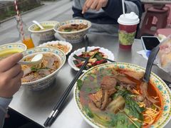 -金杨拉面王小吃面馆·牛三宝面·红烧牛肉粉