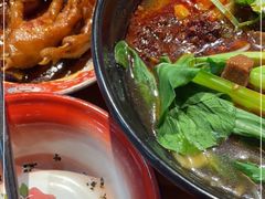 -爆炸头阿姨小四川正宗川味小吃(无任何分店)