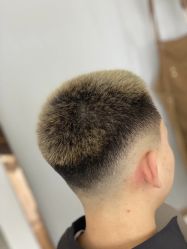 -韦恩先生Barbershop英式男士理发馆