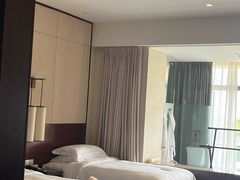 -三亚亚龙湾希尔顿酒店