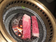 -山川小町·极番烧肉(新地假日广场店)