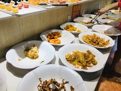 -百荷园蔬食自助餐厅(德辉广场店)
