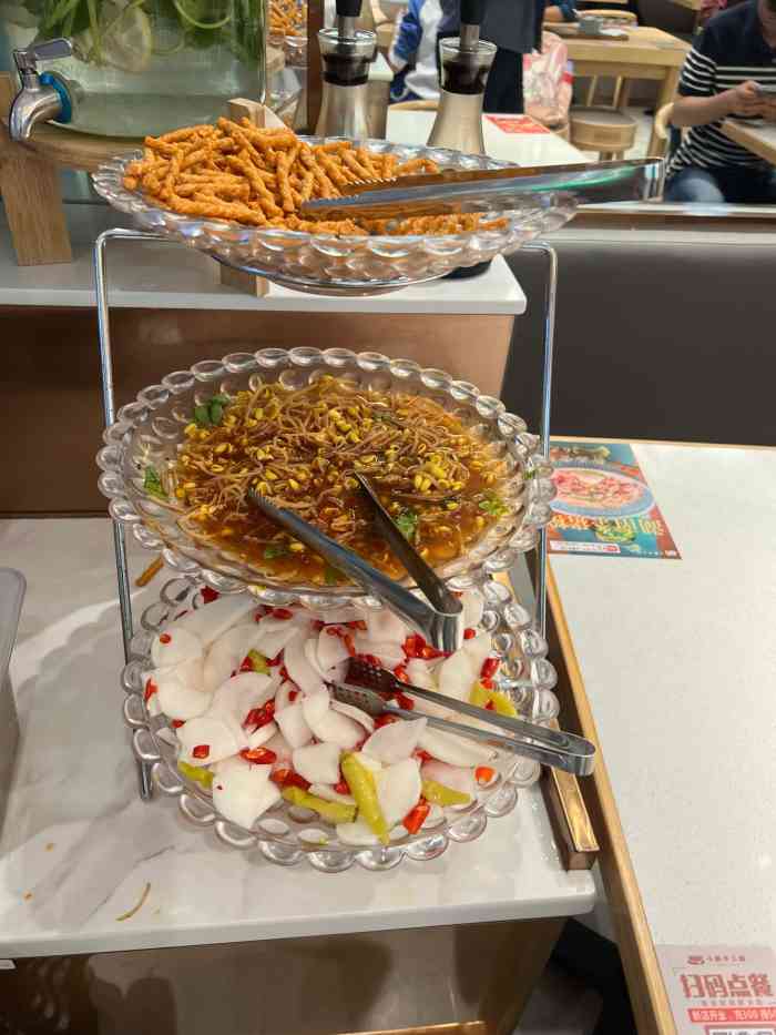 小粄手工粉(红山6979店)-"周中日常:起床刷牙洗脸坐班车上班然后就.