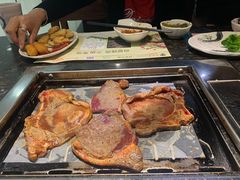 -阪尚皇·原切牛排·烤肉火锅自助(北京路店)