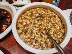 -卢家湾大酒店(诸暨店)