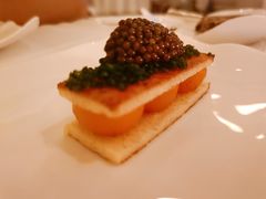 鸡蛋鱼子酱-Jean Georges