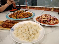 -乡村馕坑肉·烧烤·新疆菜·本地人更爱吃(阿勒泰首店)