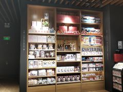 -九木杂物社(领展购物广场中关村店)