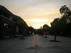 -上海怡沁园度假酒店