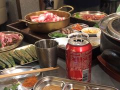 -围炉肉舍•炭烤活鳗•丹东海鲜烤肉(步行街店)