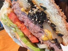 -三勾JJJ Burger&Coffee(梅溪湖店)